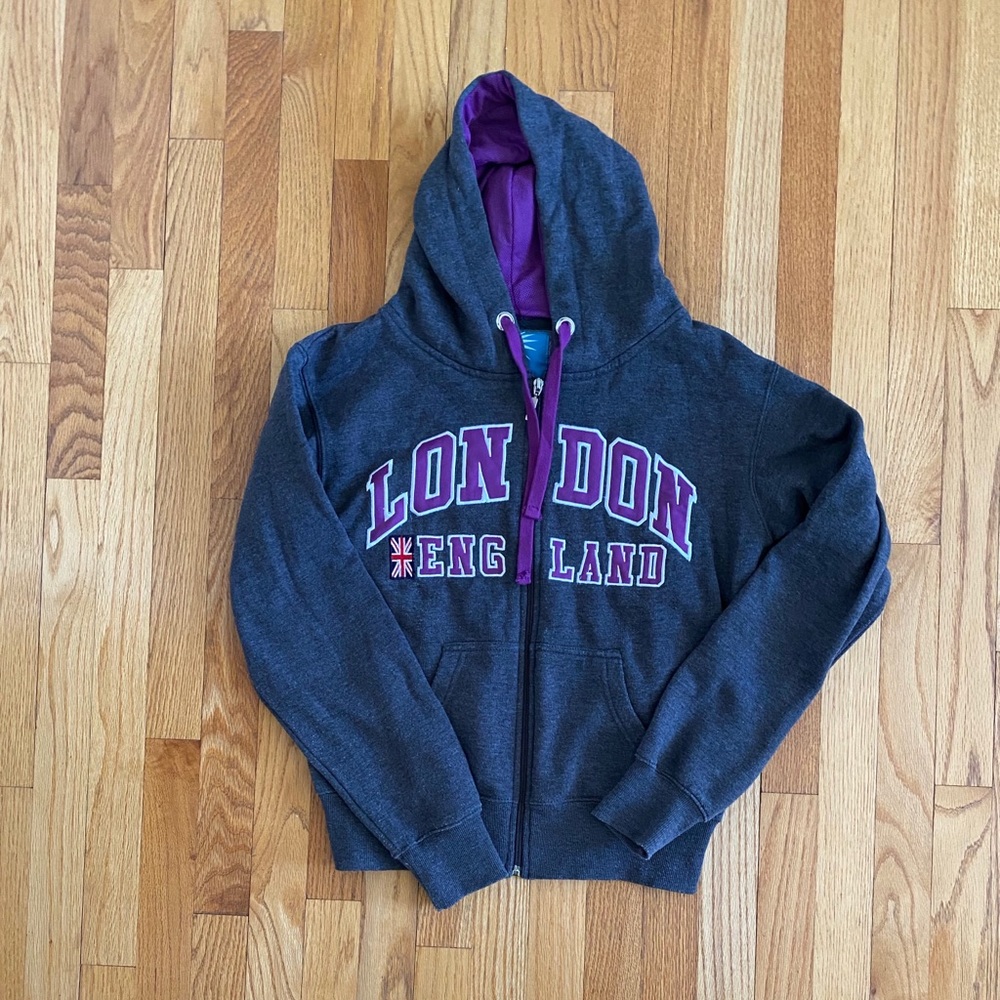 Authentic London hoodie.  Non smoking home.